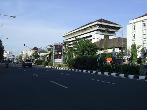Jalan_Pahlawan_Kota_Semarang
